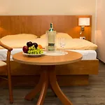 Restaurant Luetkebohmert Hotel 3*