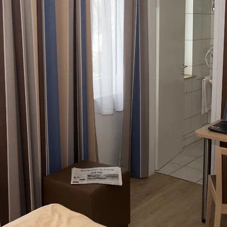 Restaurant Luetkebohmert Szálloda 3*